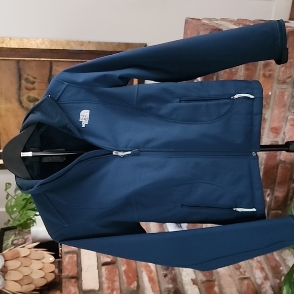 The North Face Jackets & Blazers - The North Face Blue Softshell Jacket Women’s XSP Fleece Lined